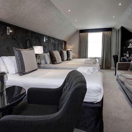 Best Western Chiswick Palace & Suites London Exterior photo