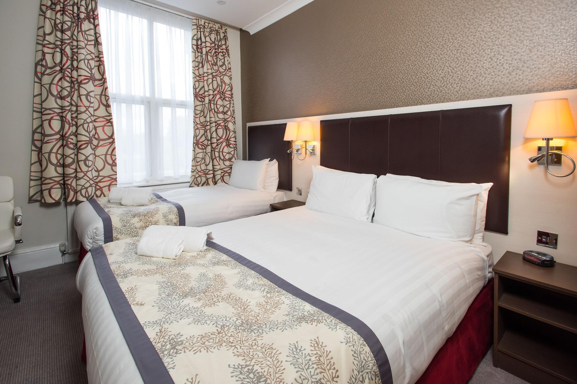 Best Western Chiswick Palace & Suites London Exterior photo